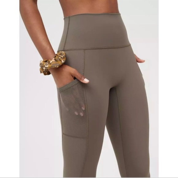 Aerie Offline Goals High Waisted Pocket Dark Green Full Length Leggings - Picture 4 of 15